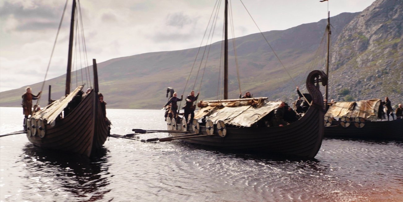 «Вальгалла»: Netflix показал первые кадры продолжения сериала «Викинги» - изображение обложка