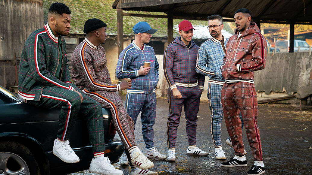 Колин Фаррелл — сырок. Как выглядели бы герои «Джентльменов», если бы был молочными продуктами - изображение обложка