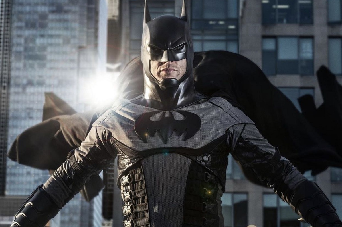 Стивен Амелл из «Стрелы» хотел бы видеть Дженсена Эклса в роли Бэтмена - изображение обложка