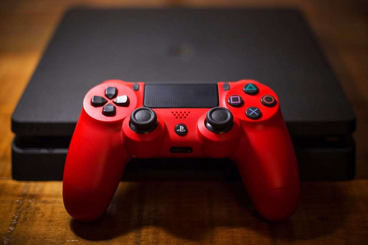 Для PlayStation вышла новая криповая реклама - изображение обложка