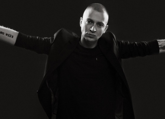 Oxxxymiron рассказал, чувствует ли он себя в рэпе как «в гостях у афроамериканцев» - изображение обложка