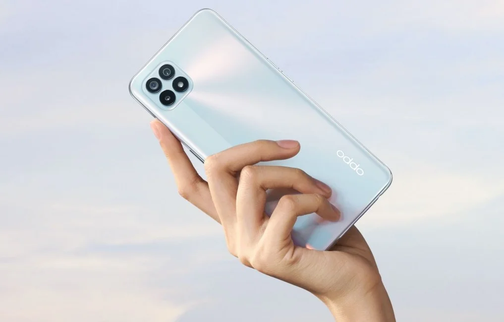 Представлен Oppo Reno 4 SE — смартфон с 5G, селфи-камерой 32 Мп и быстрой зарядкой 65 Вт - изображение обложка