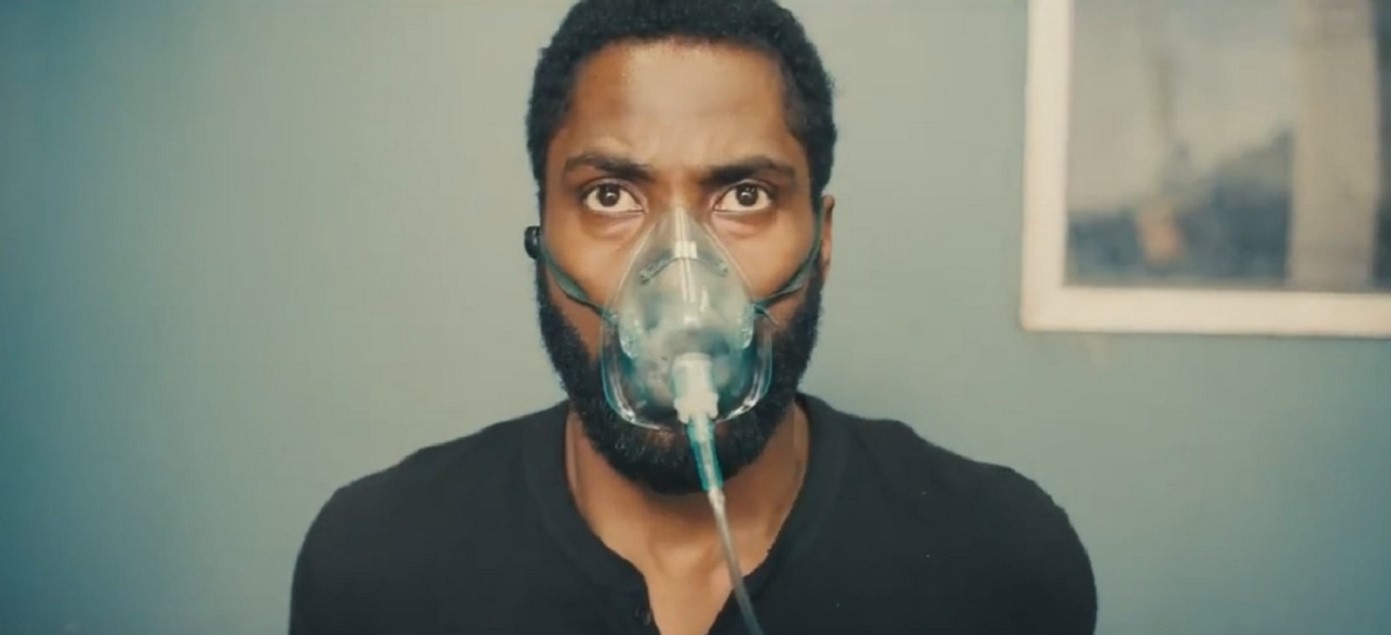 Премьеру «Довода» Кристофера Нолан перенесли - изображение обложка