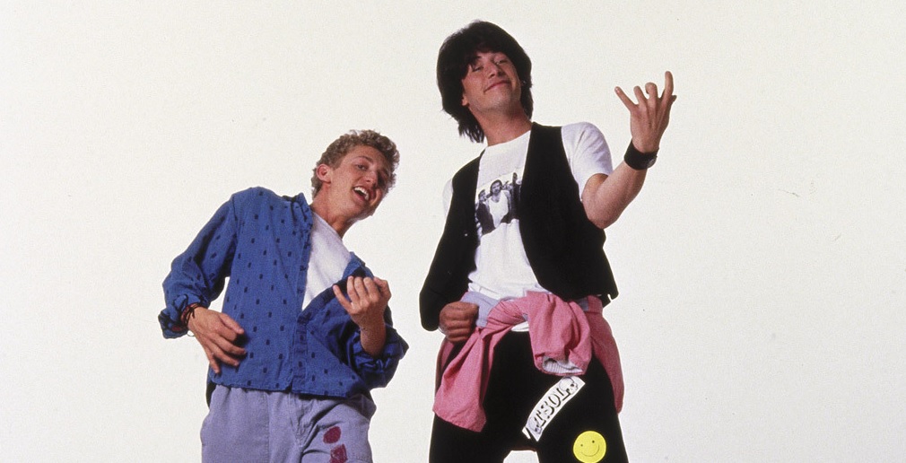 Фанаты «Билла и Теда» поставили рекорд Гиннесса по игре на воображаемой гитаре - изображение обложка