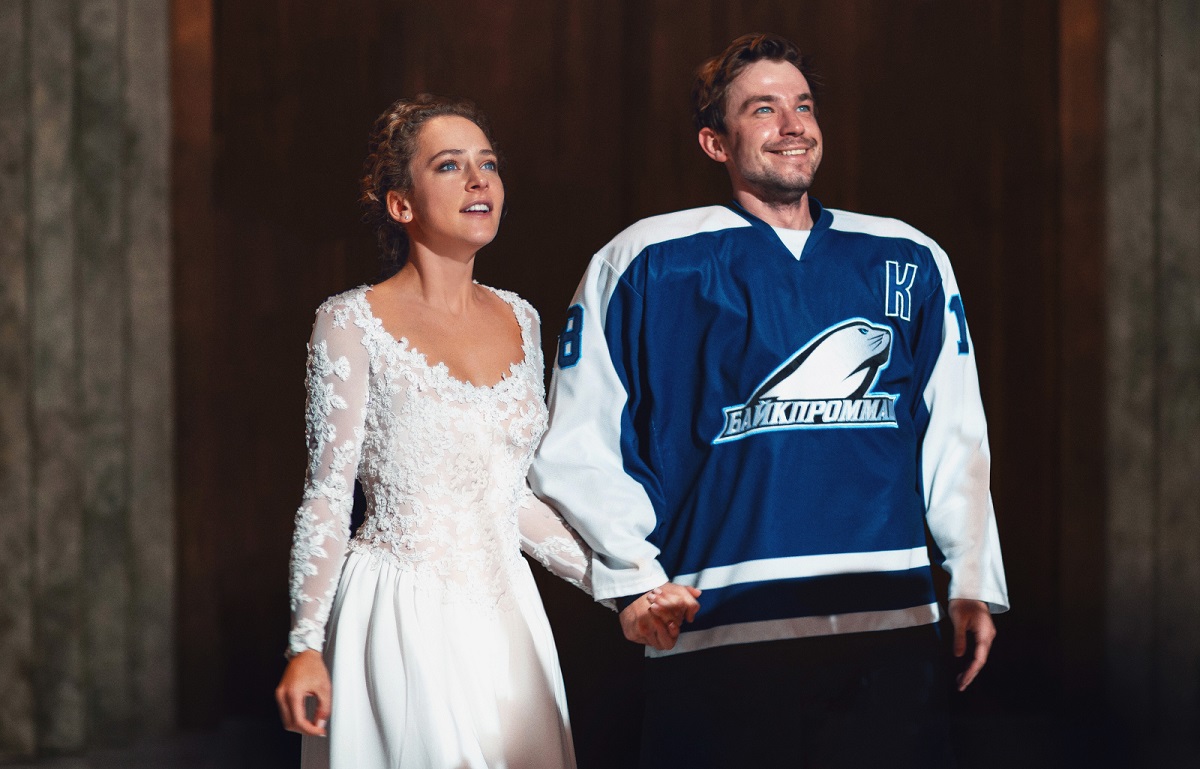 «Лед 2» заработал миллиард. И продолжает лидировать в российском прокате - изображение обложка