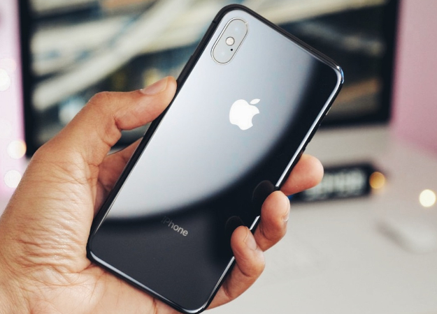 Планы Apple на 2019 год: новый плеер iPod Touch и iPhone с USB Type-C - изображение обложка