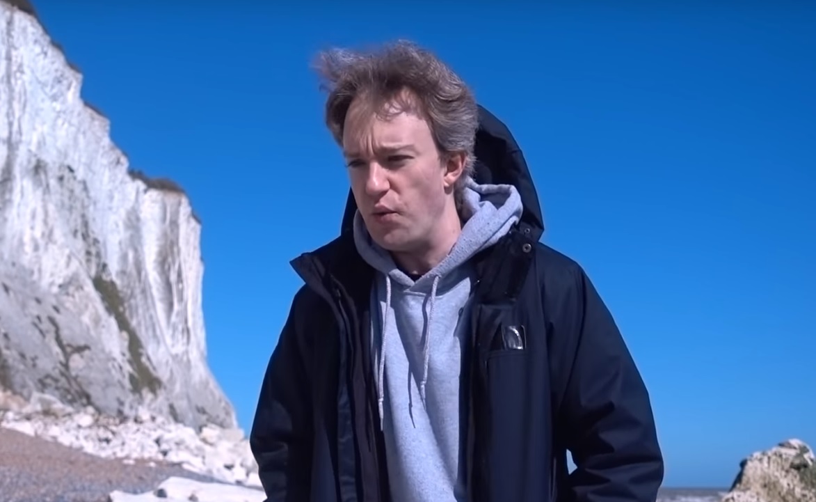 Это магия: название одного из видео на YouTube всегда повторяет количество его просмотров - изображение обложка