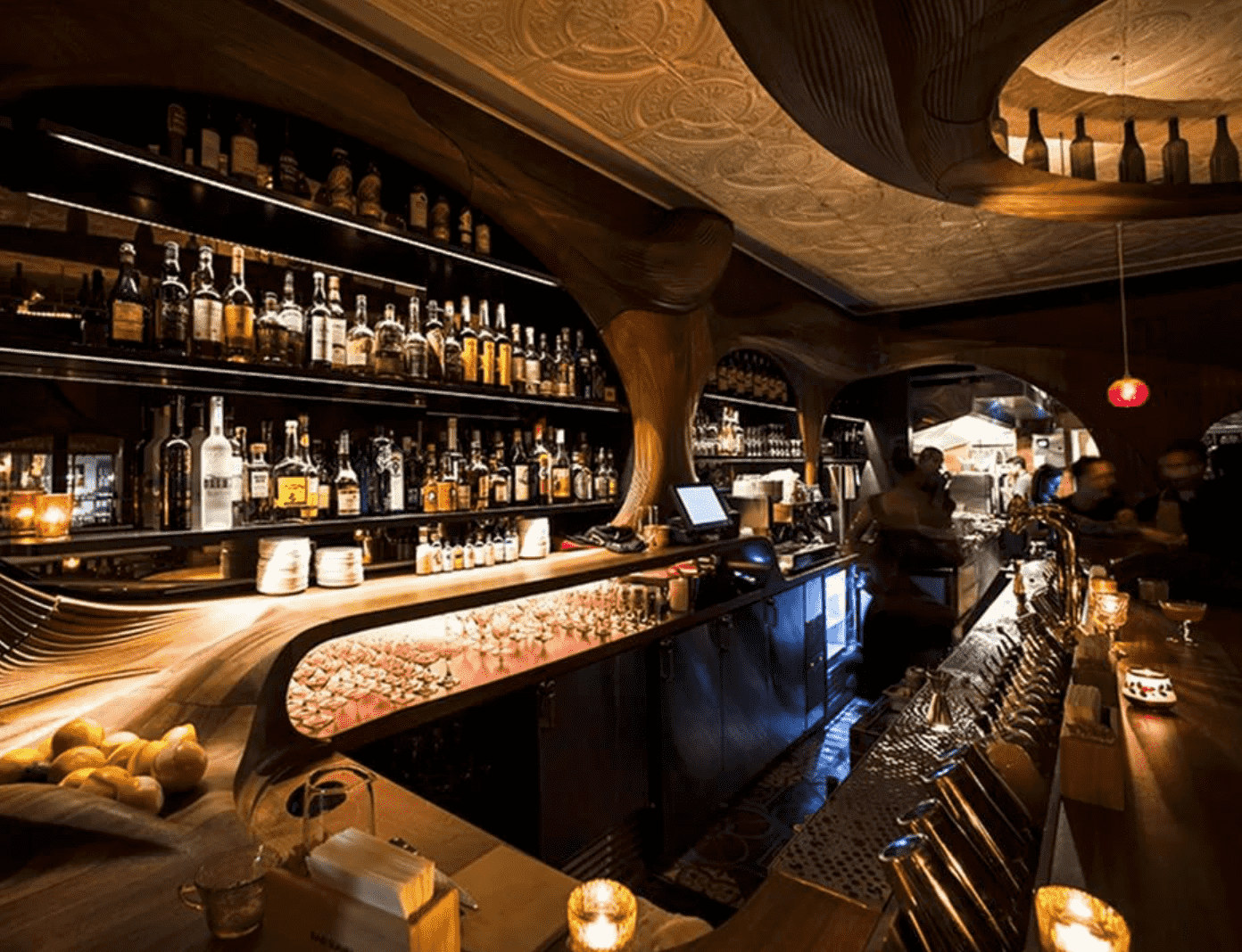 Открылся онлайн-бар, где можно выпить во время карантина - изображение обложка