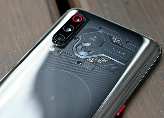 Топ 10 самых мощных Android-смартфонов марта по версии Antutu - изображение обложка