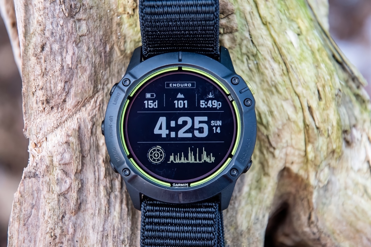 Представлены Garmin Enduro — «умные» часы с автономной работой до года - изображение обложка