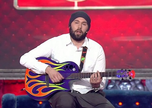 «Поздравь меня, мразь». Семен Слепаков написал ироничную песню к 8 марта - изображение обложка