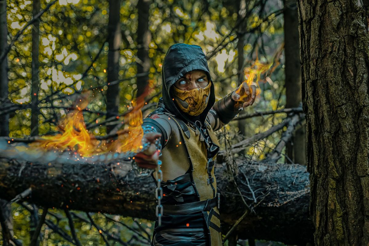 Москвич предстал в образе Скорпиона из Mortal Kombat