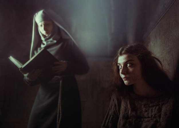 Косплей дня: Маргери и Серсея из «Игры престолов» в тюрьме