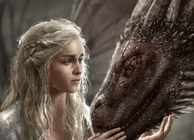 «Мать драконов» не забуду: Эмилия Кларк сделала тату со своими «детьми» из «Игры престолов» - изображение обложка