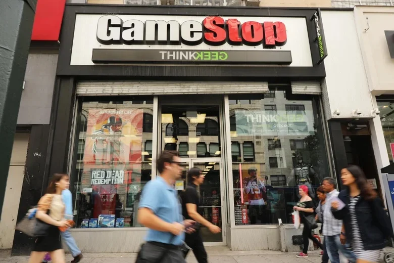 Геймеры начали скупать акции магазинов видеоигр GameStop и подняли котировки на 800% - изображение обложка