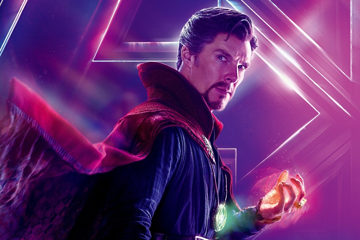 Доктор Стрэндж не просто видел все сценарии войны с Таносом. Он их прожил! - изображение обложка