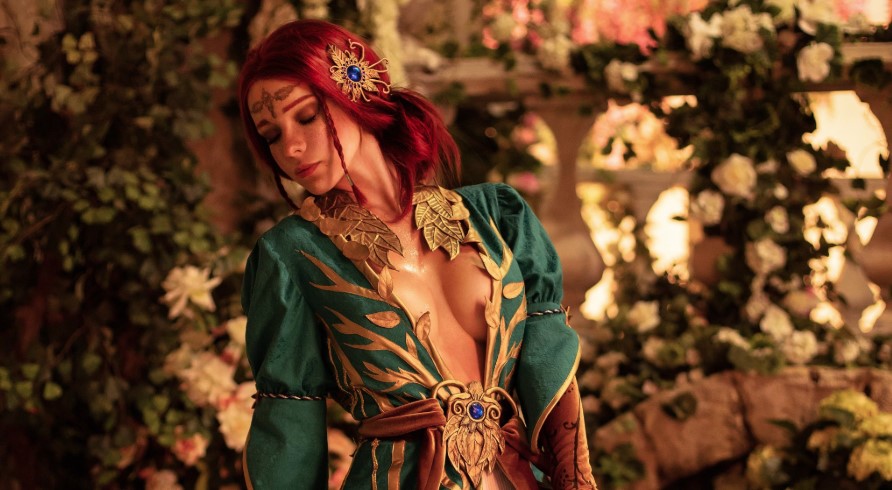 Россиянка косплеит Трисс из «Ведьмака»: образ слишком горяч, даже для Геральта - изображение обложка