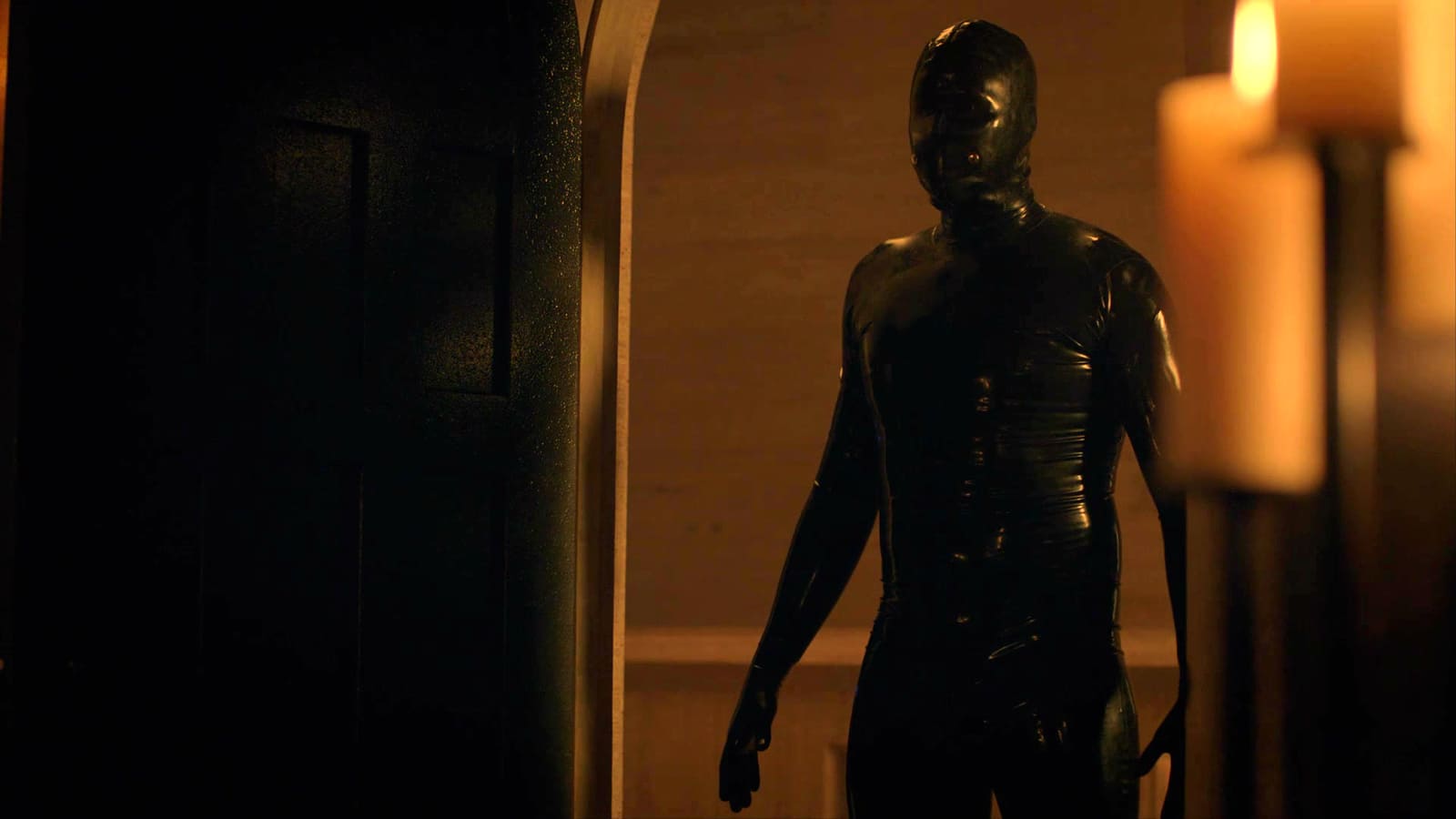 Создатель «Американской истории ужасов» намекнул на возвращение Человека в латексе - изображение обложка