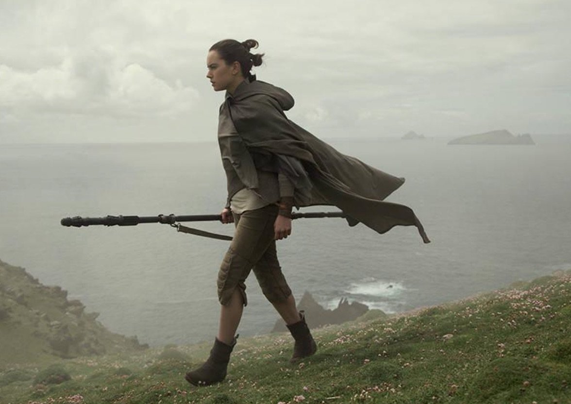 Сверхэпично! Потрясающие Рей, Люк и Кайло Рен в новом трейлере «Звездные войны: Последние джедаи» - изображение обложка