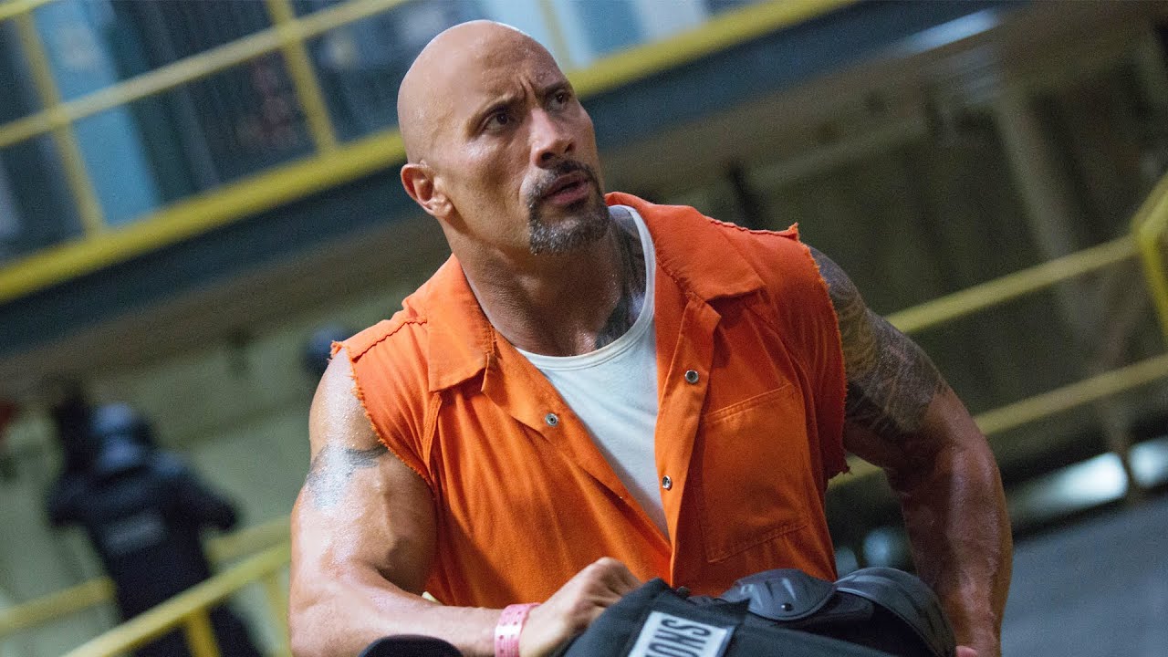 Вы знали, что Дуэйн Джонсон мог сыграть Вилли Вонку? Об этом напомнил сам актер - изображение обложка