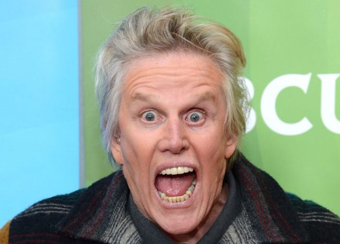 Убейте Гэри Бьюзи в Hitman уже послезавтра - изображение обложка