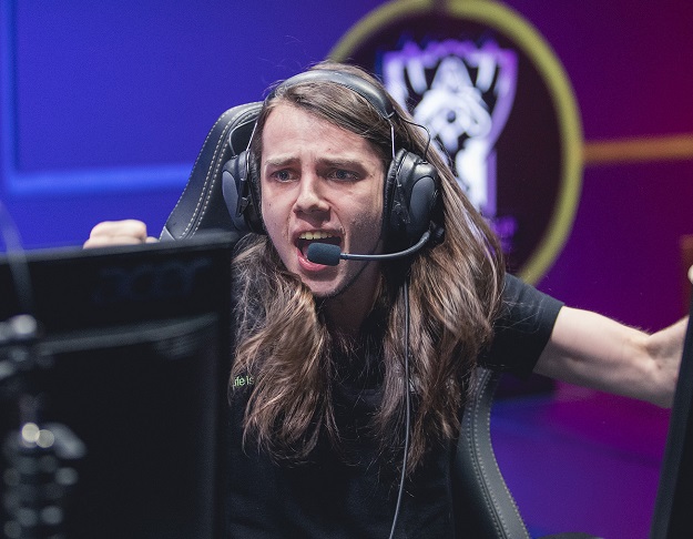 Игроку в LoL, рассказавшему о «подноготной» Riot Games, «перекрыли доступ» в Корею - изображение обложка