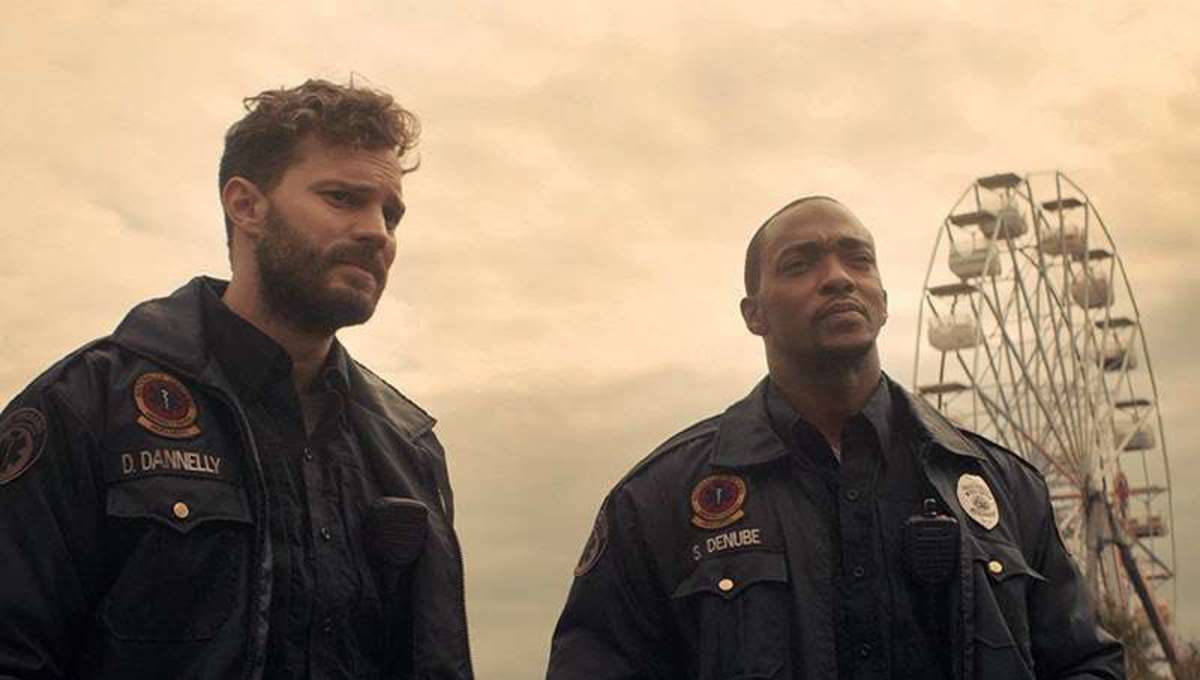 Энтони Маки и Джейми Дорнан находят странный наркотик в трейлере фильма «Грань времени» - изображение обложка