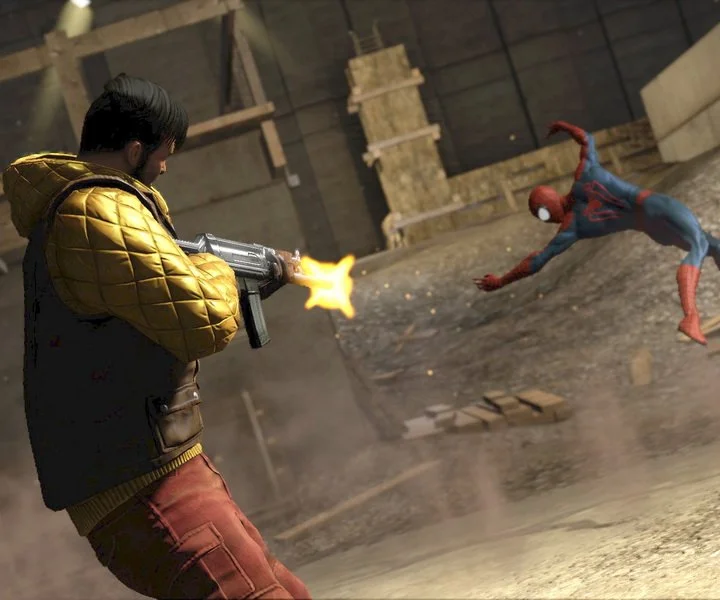 Человек-паук бьется с преступностью в ролике The Amazing Spider-Man 2 - изображение обложка