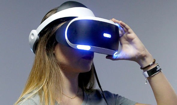 Глава GameStop раскрыл время выхода PlayStation VR - изображение обложка