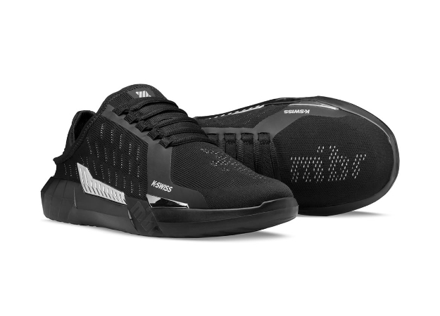 Так выглядят первые в мире киберспортивные кроссовки. Их можно носить как тапочки - изображение обложка