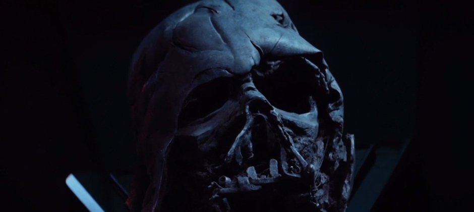 Кайло Рен будет в ярости: его шлем Дарта Вейдера – подделка - изображение обложка