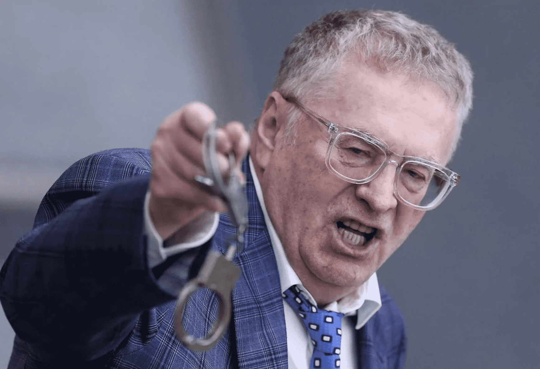 Жириновский рассказал, как правильно заниматься сексом во время эпидемии​ - изображение обложка