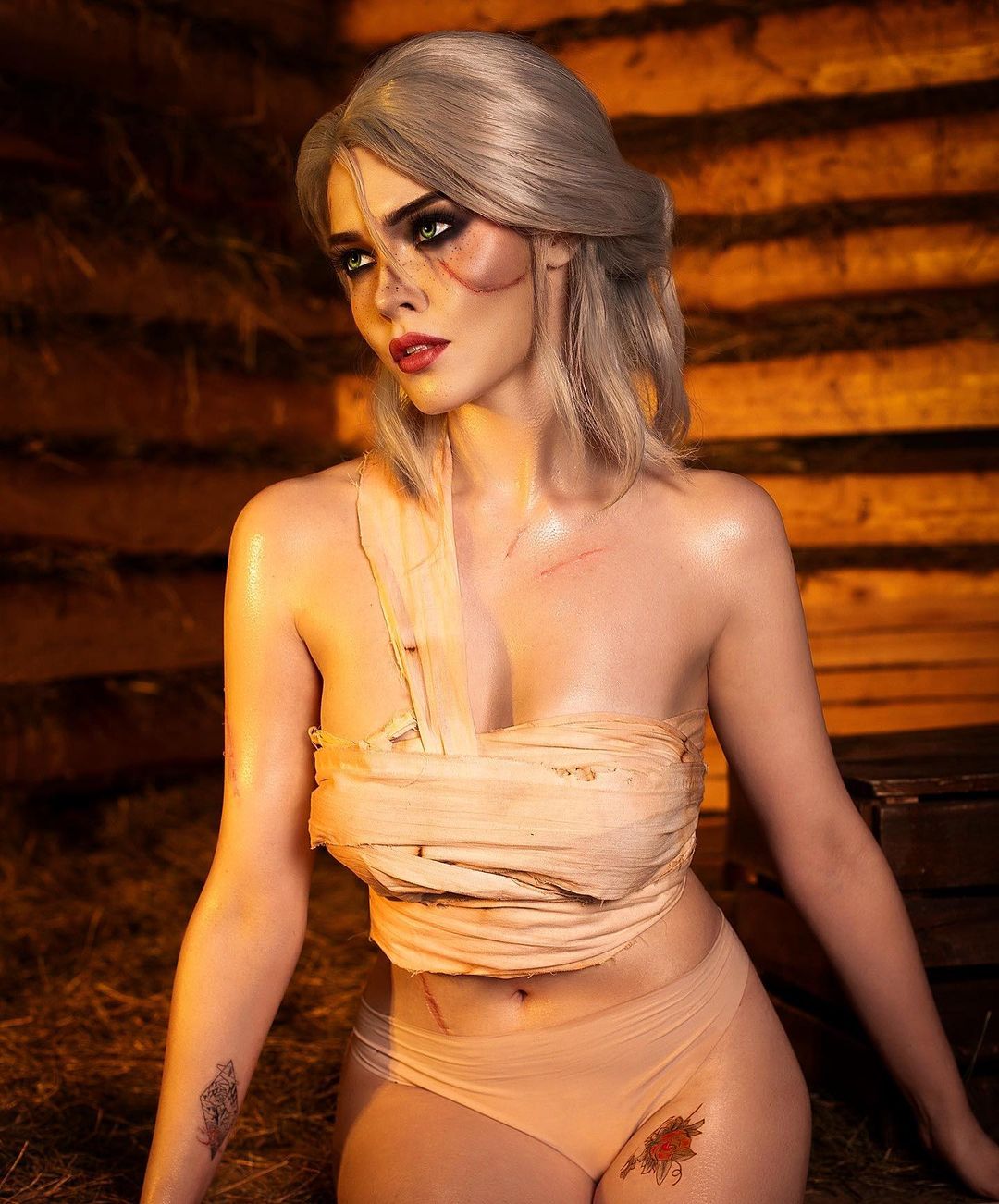 Цири в сауне, Харли Куинн, Гермина: россиянка круто косплеит популярных героинь - изображение обложка