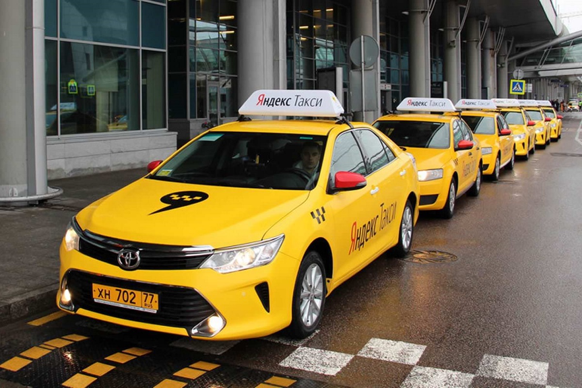 «Яндекс.Такси» начнет доставлять лекарства из аптек - изображение обложка