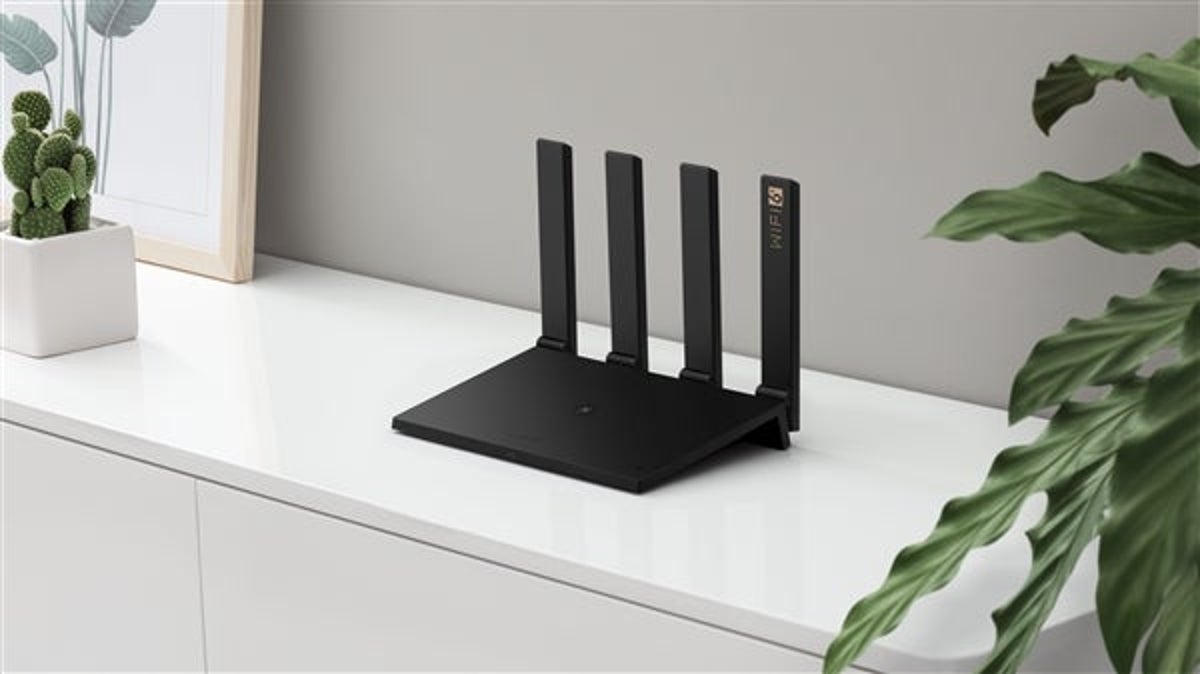 Huawei представила смарт-роутер AX3: поддержка Wi-Fi 6+ и цена 2500 рублей - изображение обложка