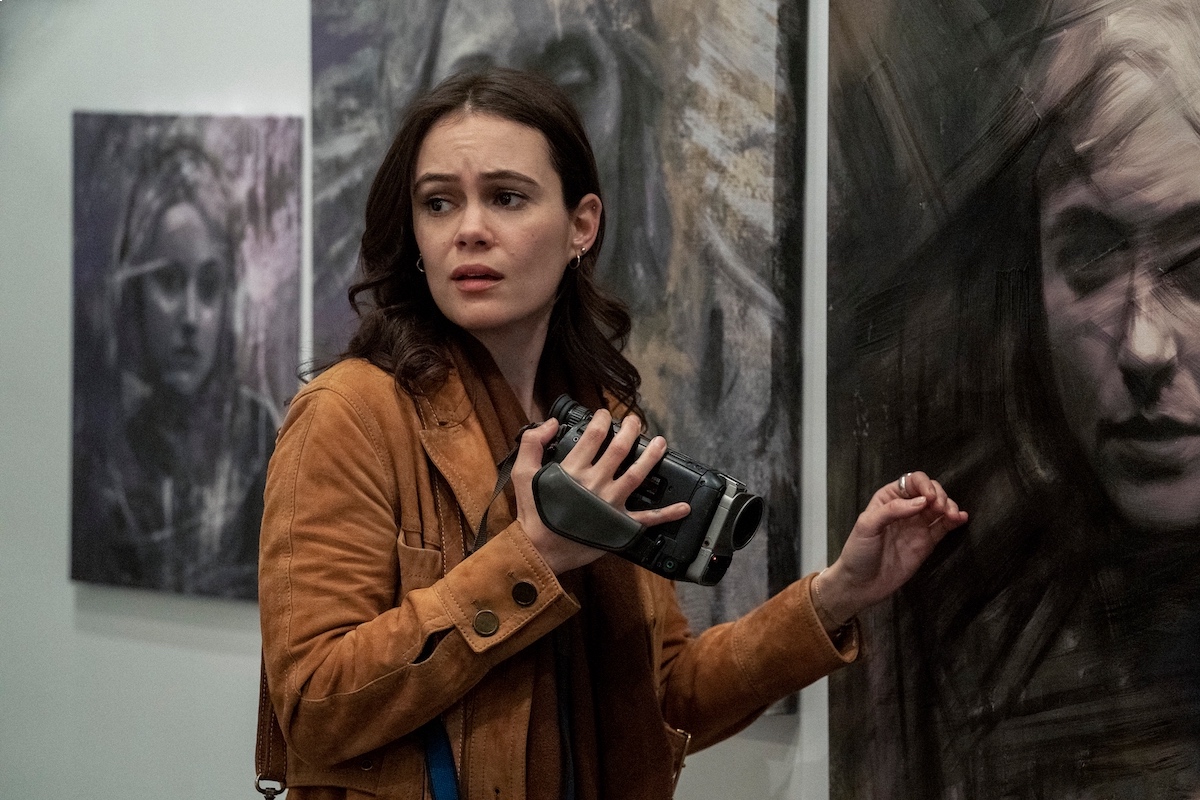 Netflix выпустил трейлер хоррор-сериала «Архив 81» при участии Джеймса Вана - изображение обложка