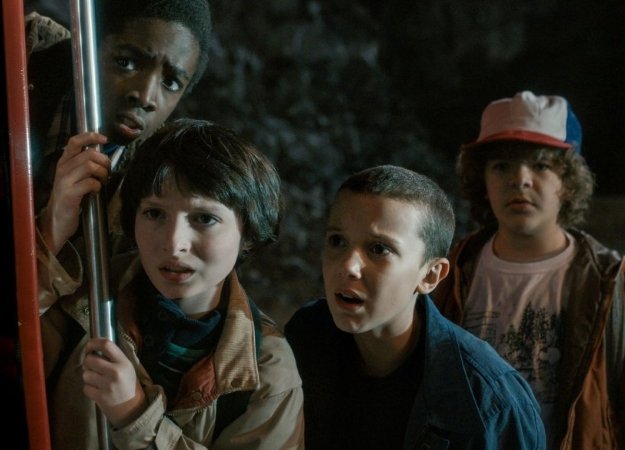 «Распустить всех»! Как Интернет отреагировал на «Эмми 2017» - изображение обложка