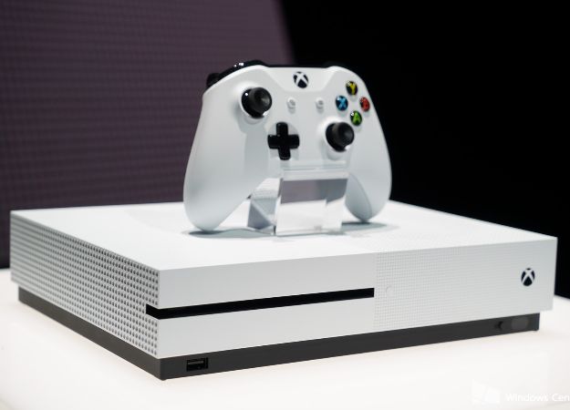Распаковка Xbox One S. Консоль, соблазнившая сонибоя - изображение обложка