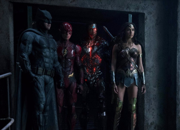 Суть. Короткая рецензия на фильм «Лига справедливости» - изображение обложка