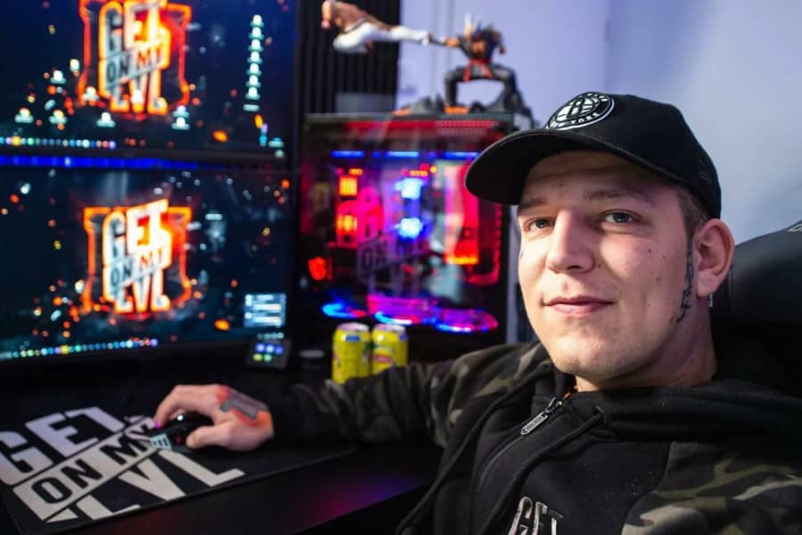 Стримеры собираются покинуть Германию из-за ужесточения правил - изображение обложка