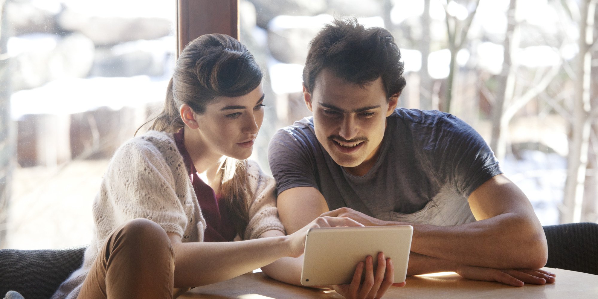 90% мужчин любят FPS, 89% женщин — пазлы - изображение обложка