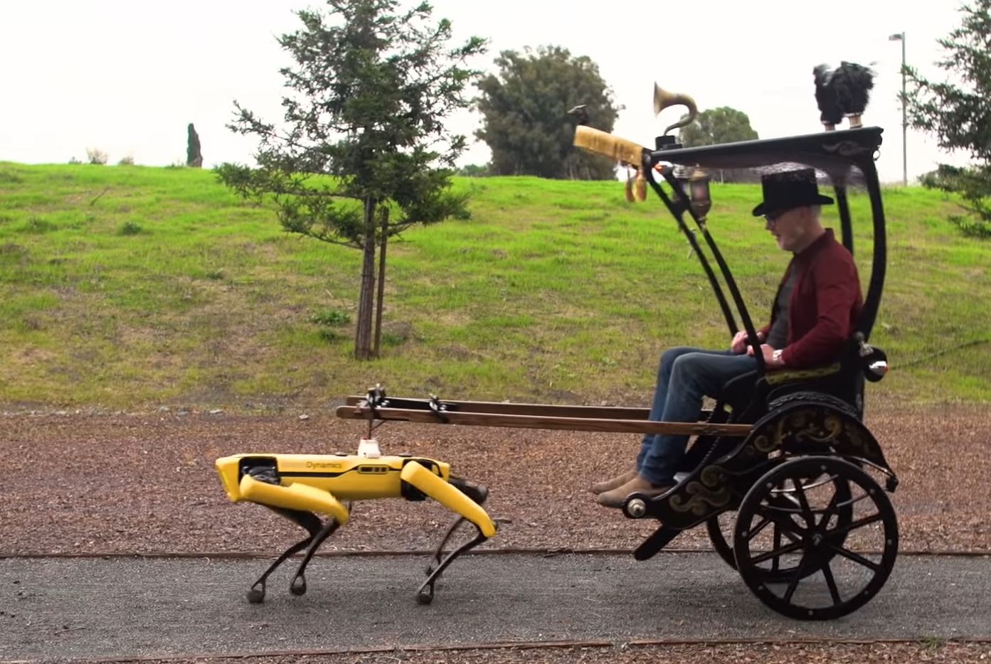 Адам Сэвидж из «Разрушителей Мифов» превратил робота Spot от Boston Dynamics в рикшу