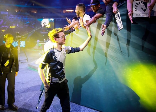 Топ 5 хайлайтов 8-го дня The International 2017 - изображение обложка