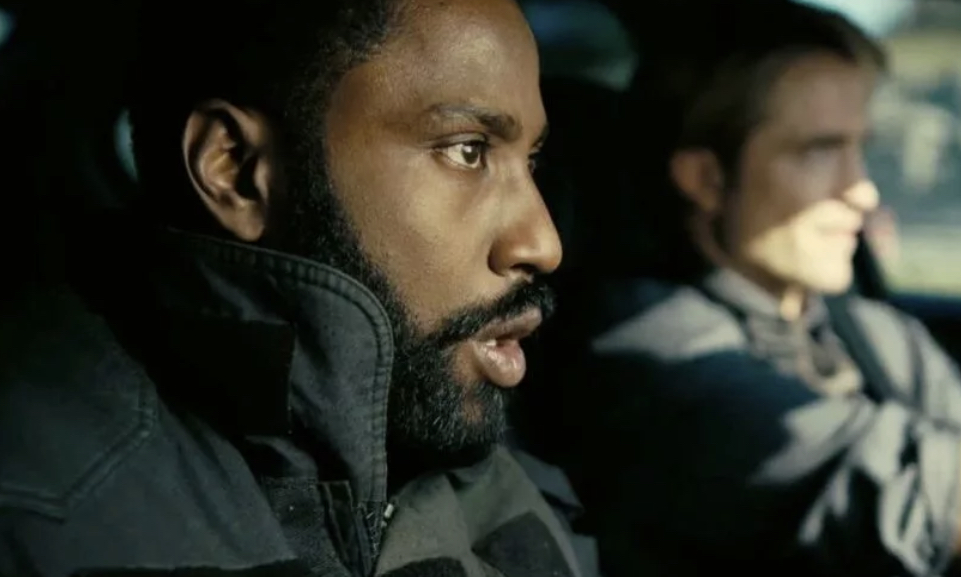 В сети появились новые постеры «Довода» - изображение обложка