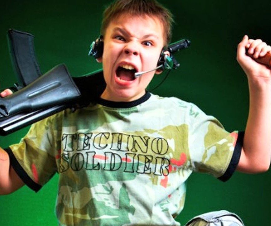 Жестокие видеоигры в 3D делают игроков более агрессивными - изображение обложка