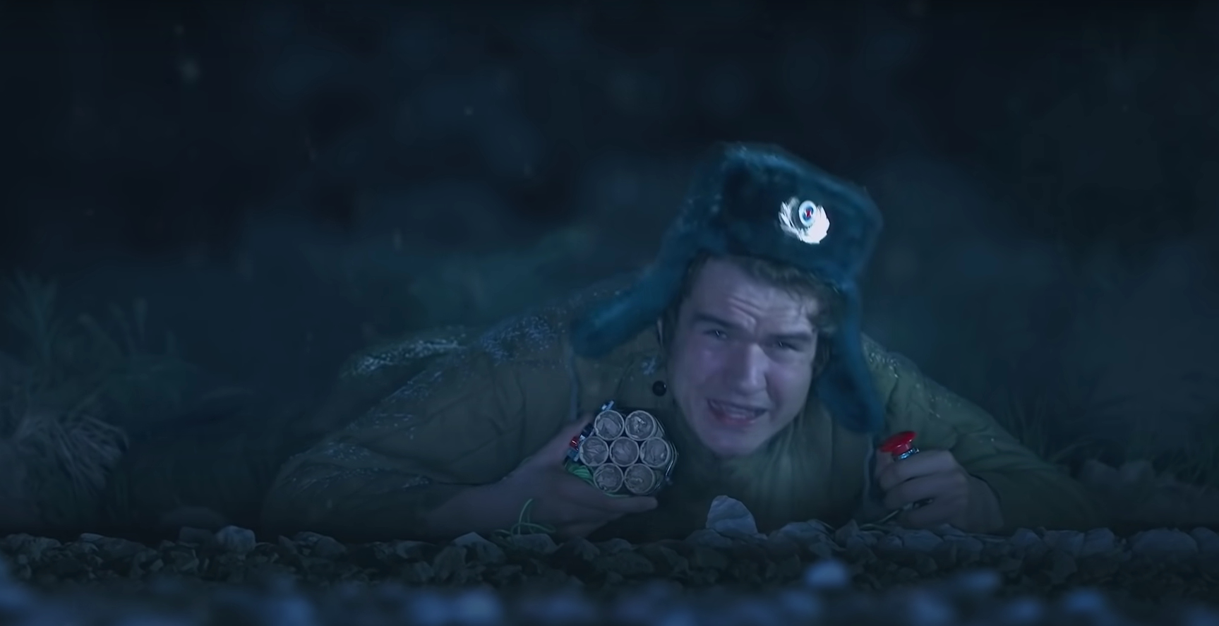 Обложка: скриншот «Канобу»/YouTube-канал BadComedian