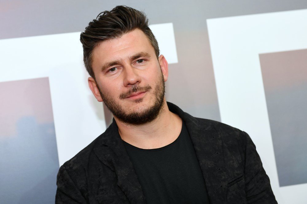 Дмитрий Глуховский написал текст для акции «Тотальный диктант» - изображение обложка