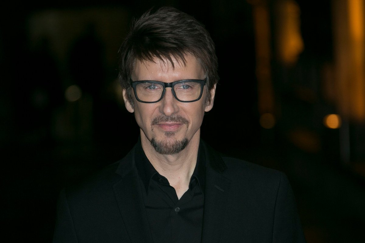 Скотт Дерриксон снимет триллер про Бермудский треугольник. Возможно, с Крисом Эвансом - изображение обложка