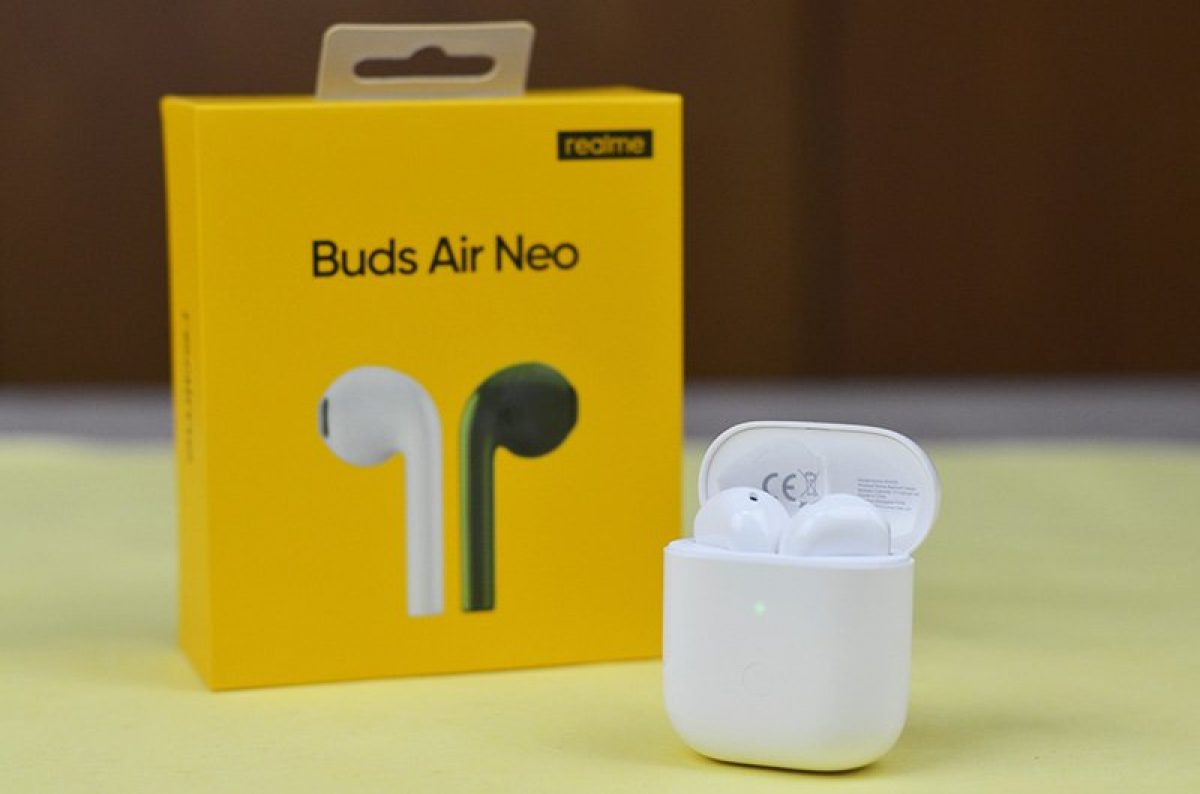 Беспроводные наушники Realme Buds Air Neo приехали в Россию и стоят 4490 рублей - изображение обложка