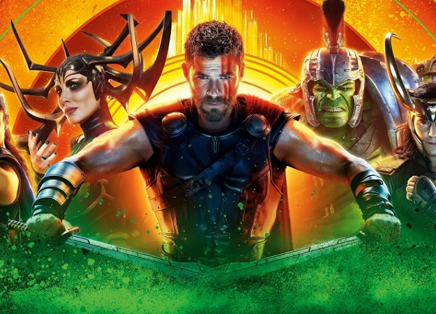 30 главных фильмов 2017. «Тор: Рагнарек» — Тор, который (не) смог - изображение обложка